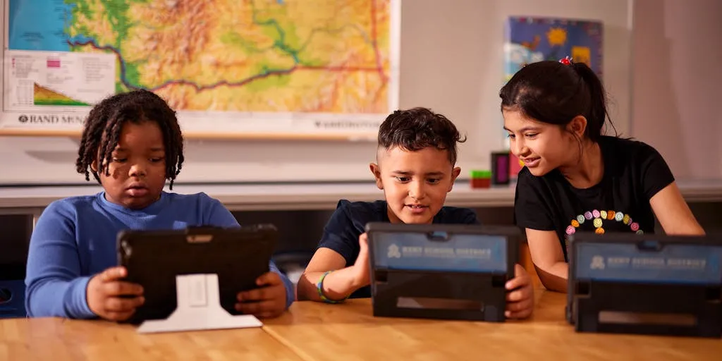 WebSocialEDU 1920x1080 1749322381